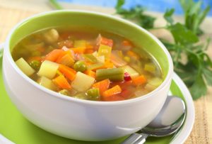 sopa, sopa saudável, receitas de sopas light para jantar, receitas de sopas, sopa saudável, sopa leve, sopas deliciosas, sopas saudaveis, receitas de sopas saudaveis, receita de sopa saudavel, opção de jantar leve, receita de sopas simples, como fazer sopa, receita sopa, como fazer uma sopa, fazer sopa, como faz sopa